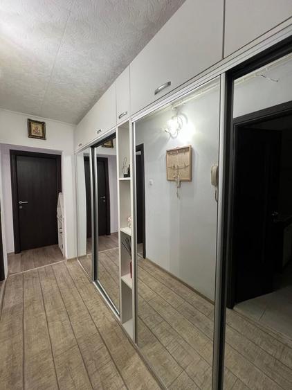 Apartament cu 2 camere decomandat în Rolast