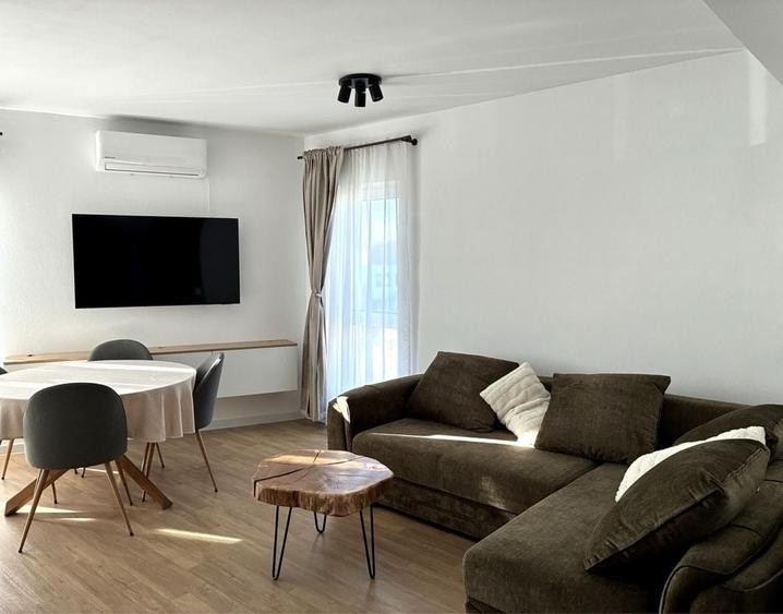 Apartament cu 2 camere decomandat în Ludoș