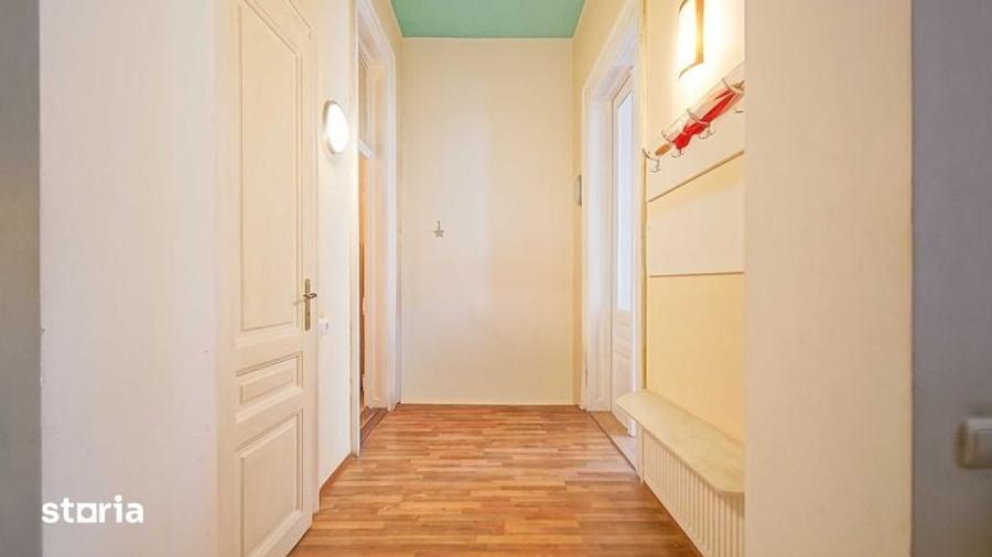 Apartament cu 3 camere decomandat în Centrul Istoric