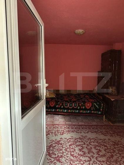 Casă cu 3 camere în Pocruia