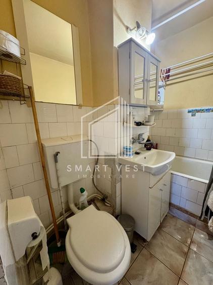 Apartament cu 2 camere decomandat, mobilat în Botizului