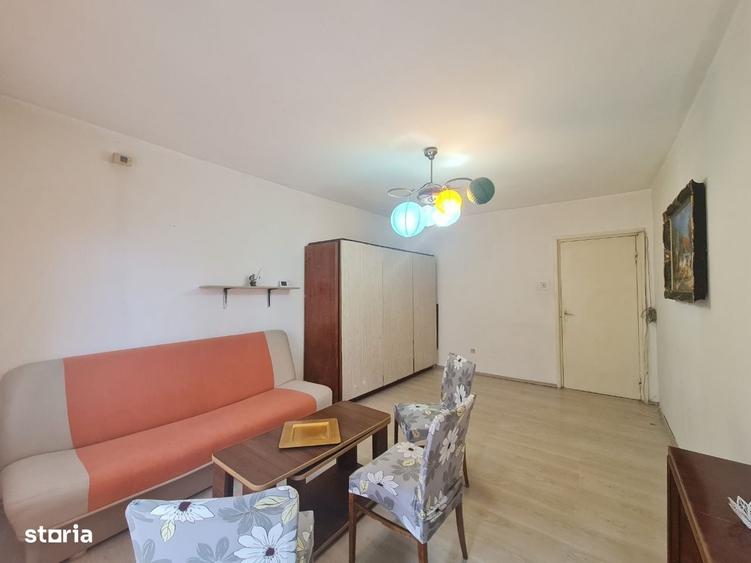 Apartament cu 2 camere decomandat în Griviței