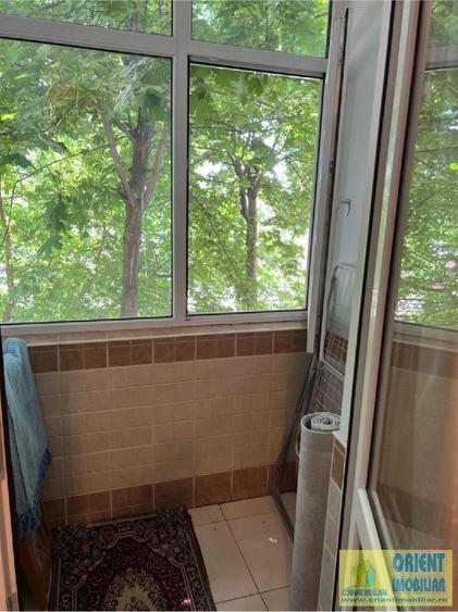 Apartament cu 2 camere semidecomandat în Gara