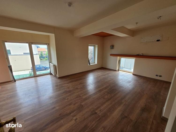 Casă cu 4 camere cu Teren 1000 Mp în Mehala