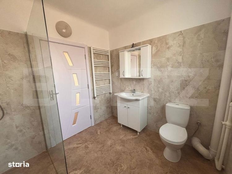 Casă cu 4 camere cu Teren 1000 Mp în Central