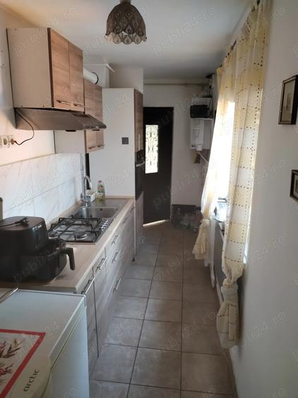 Casă cu 4 camere cu Teren 211 Mp în Palas