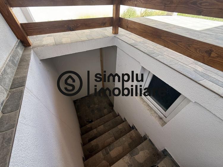 Casă individuală cu 4 camere cu Teren 246 Mp în Exterior Est