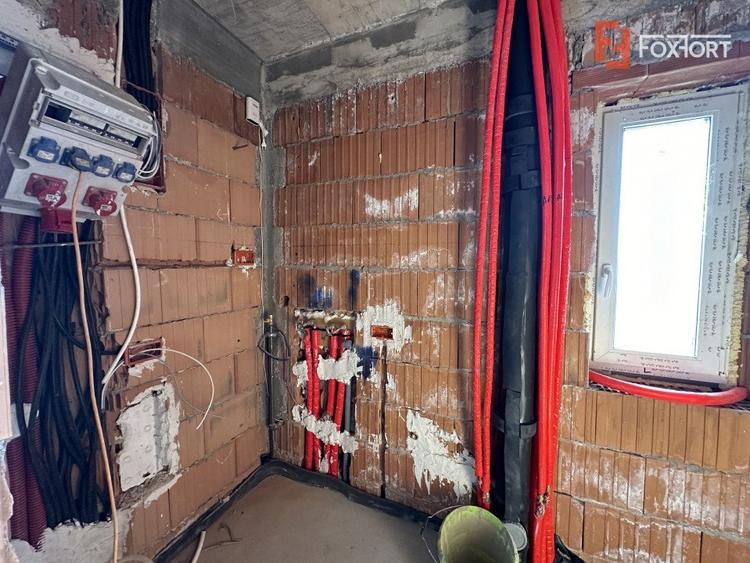 Duplex cu 4 camere cu Teren 250 Mp în Bucovăț (Remetea Mare)