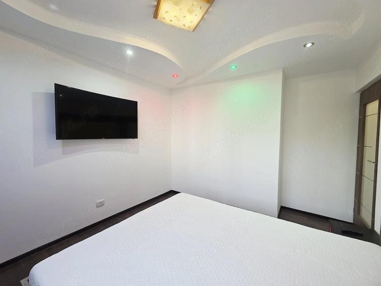 Apartament cu 2 camere decomandat în Micro 17
