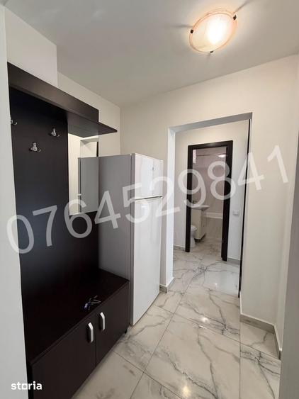 Apartament cu 2 camere decomandat în Tei