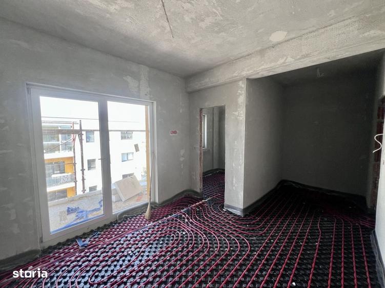 Apartament cu 3 camere nedecomandat în Moșnița Nouă