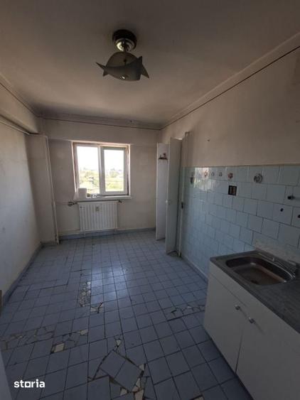 Apartament cu 4 camere decomandat în Lăpuș Argeș