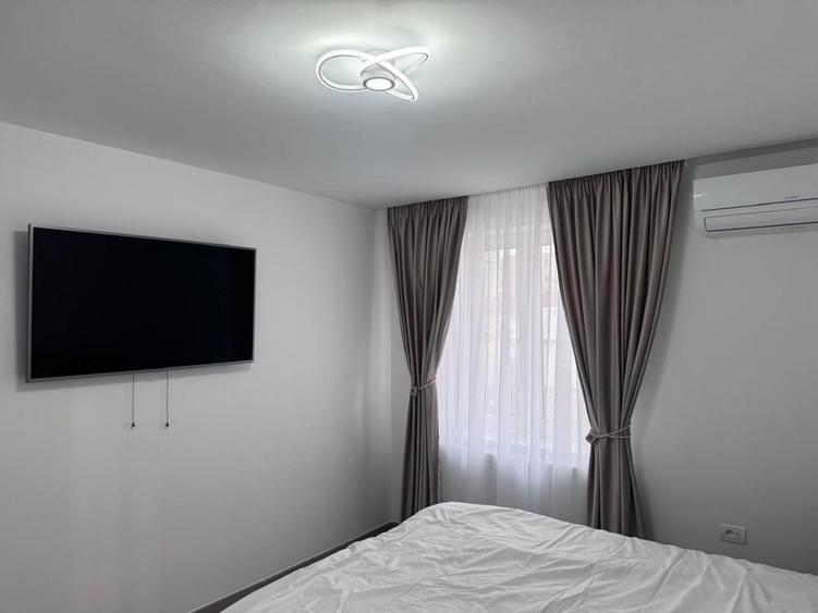 Proprietar. Vand studio centru Pitesti - 7