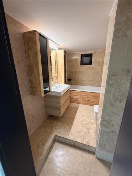 4 camere 90 mp - decomandat - Crangasi - centrala proprie si parcare - 7