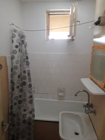 Garsonieră în Rovine
