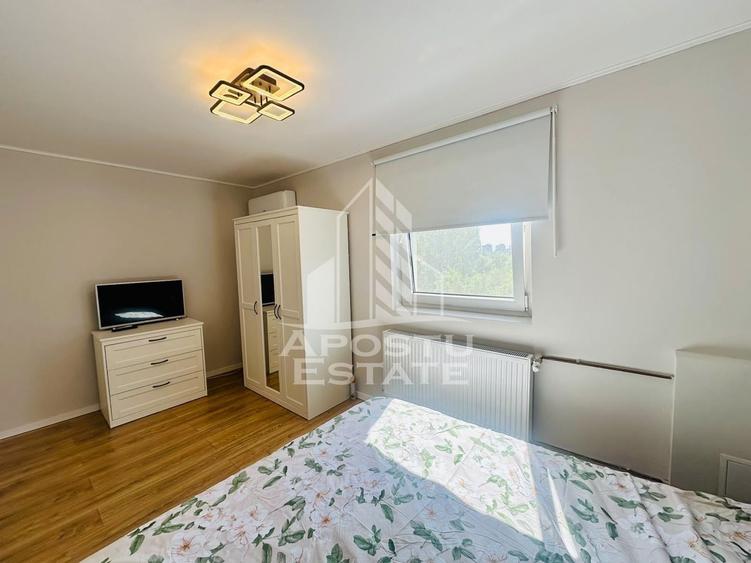 Apartament cu 2 camere decomandat în Complex Studențesc
