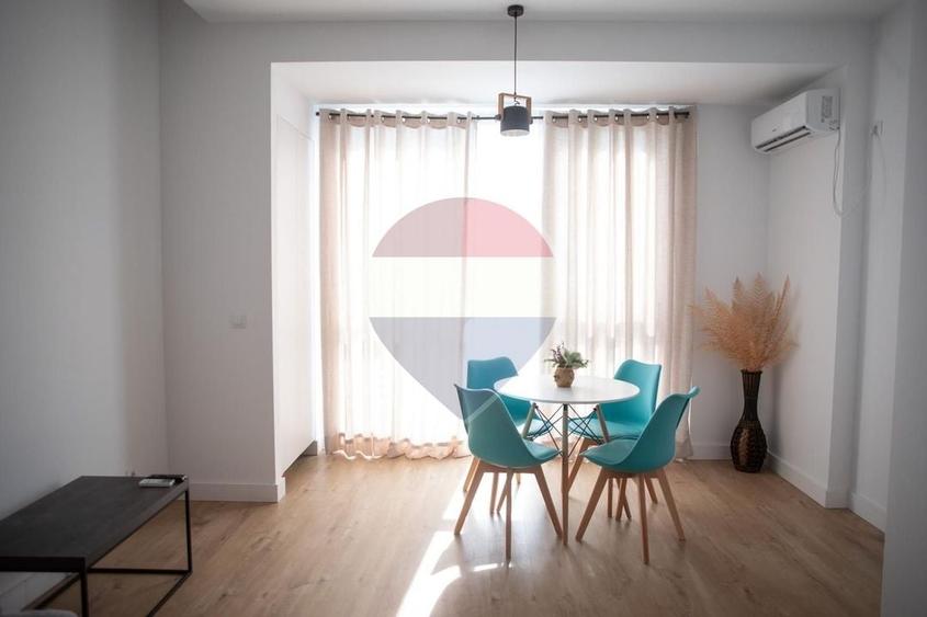 Apartament cu 2 camere semidecomandat, mobilat în Nord