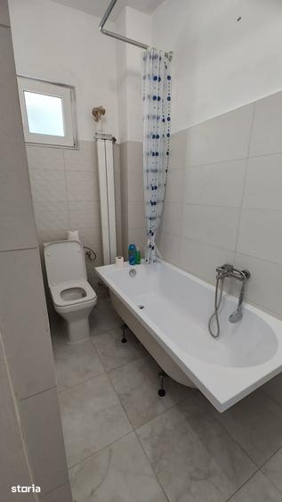 Casă cu 3 camere cu Teren 497 Mp în Central