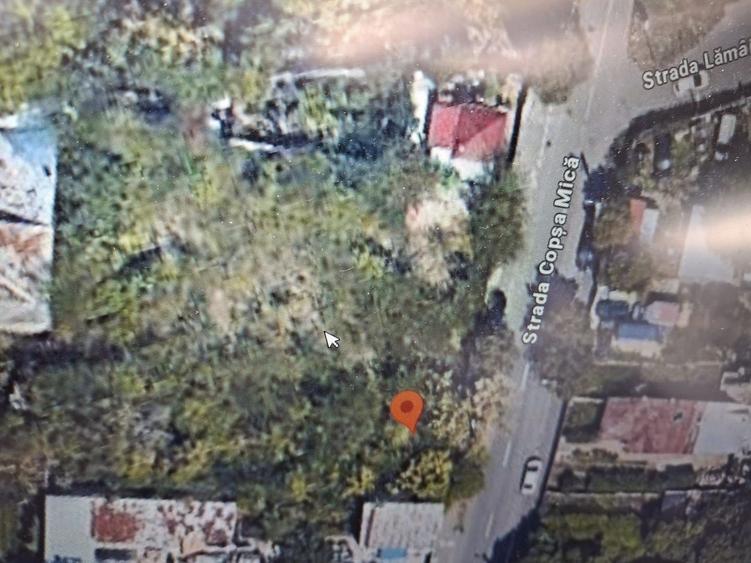 Teren Construcții intravilan de 1396 mp, în Giulești