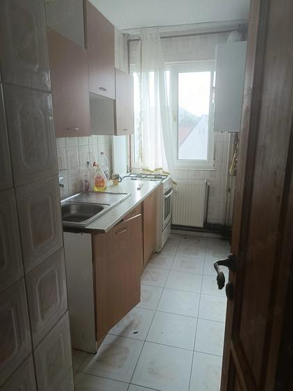 Apartament cu 2 camere semidecomandat în Exterior Vest