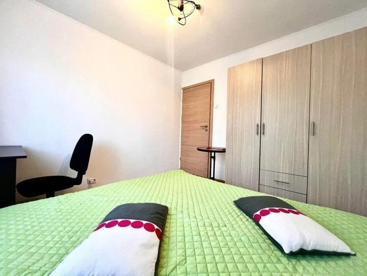 Apartament cu 3 camere decomandat, mobilat în Dristor
