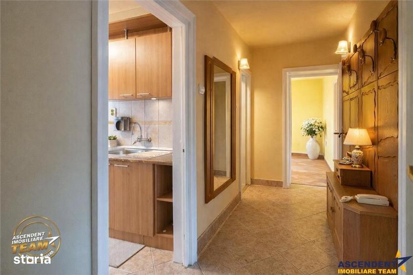 Apartament cu 4 camere în Sânzieni