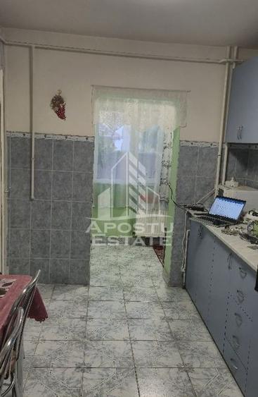 Apartament cu 2 camere, semidecomandat, confort 1 , Spita... - 8