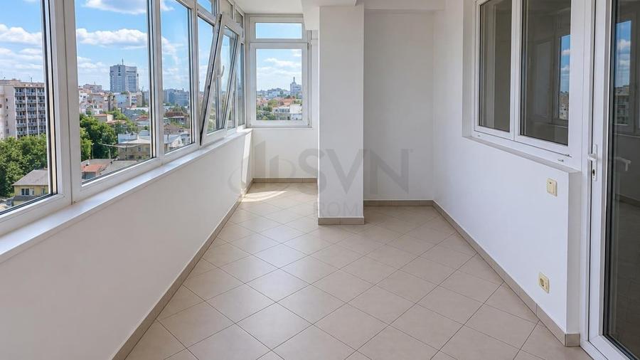 Apartament cu 4 camere decomandat în Amzei