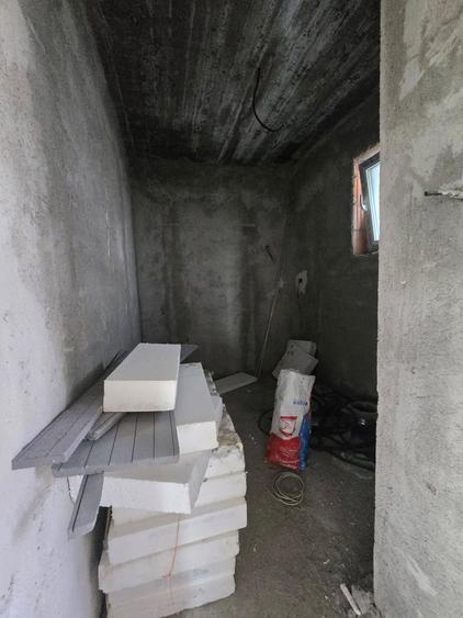 Casă individuală cu 4 camere cu Canalizare în Exterior Nord