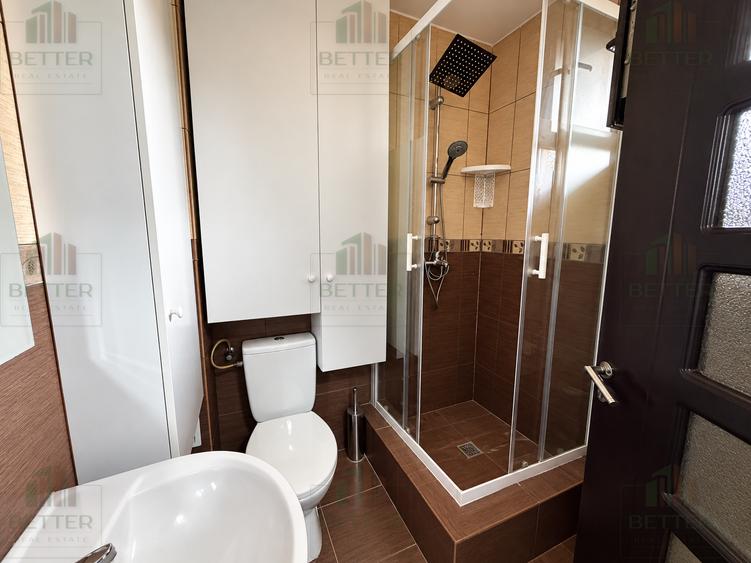 Casă individuală cu 5 camere cu Teren 300 Mp în Berceni
