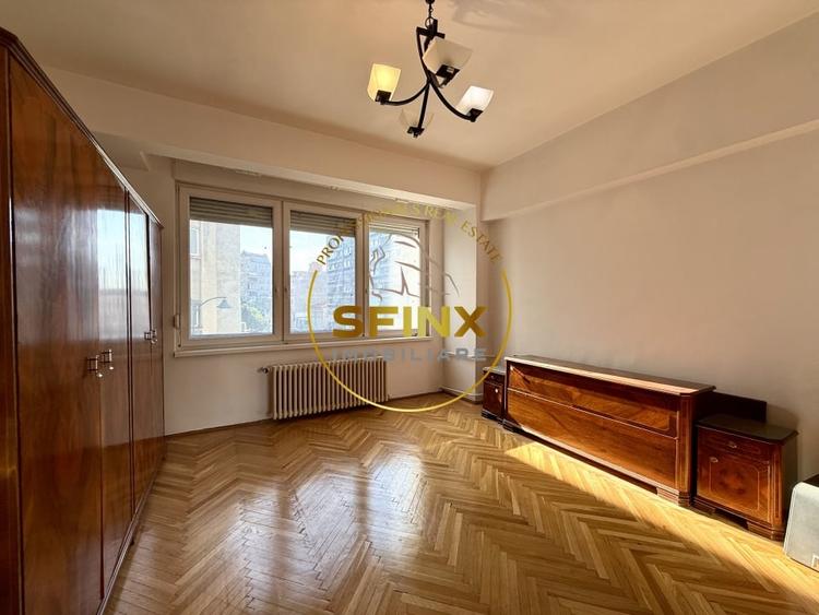 Apartament cu 5 camere decomandat, mobilat în Armeneasca