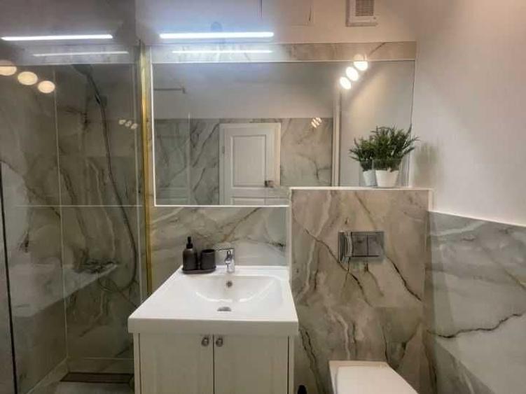 Apartament elegant de inchiriat | 3 camere - et. 4/7 | 1min. Metrou - 6