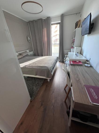 Apartament cu 2 camere decomandat, mobilat în Exterior Vest