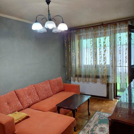 Apartament cu 4 camere decomandat în Ultracentral