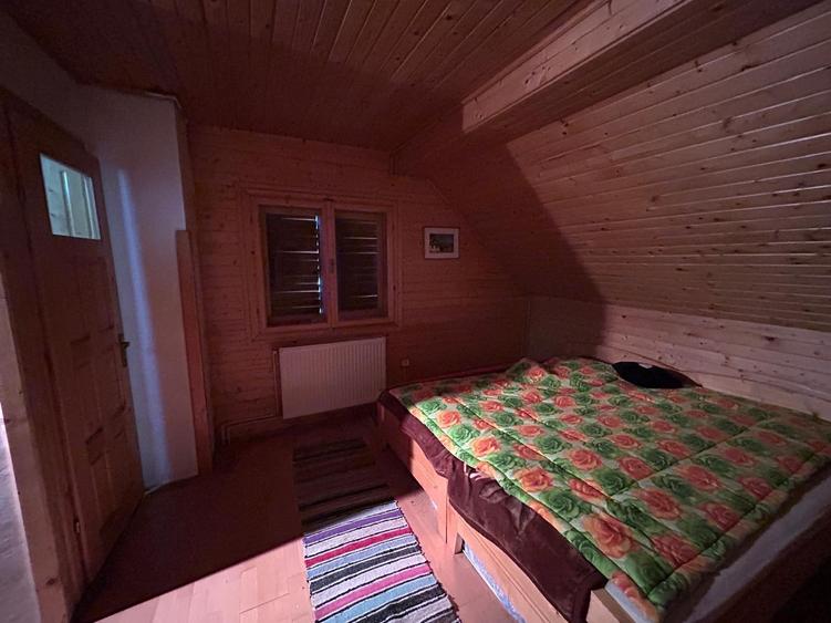 Casă cu 3 camere cu Teren 6300 Mp în Firiza