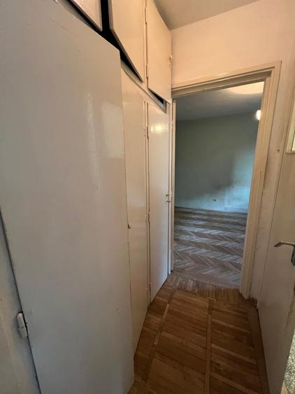 Apartament cu 2 camere semidecomandat în Iancului