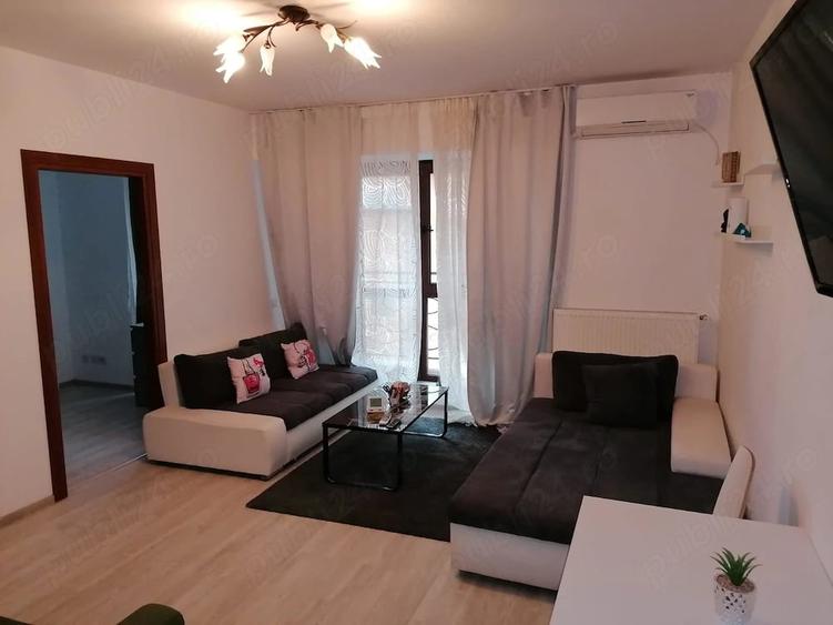 Apartament cu 3 camere decomandat în Unirii