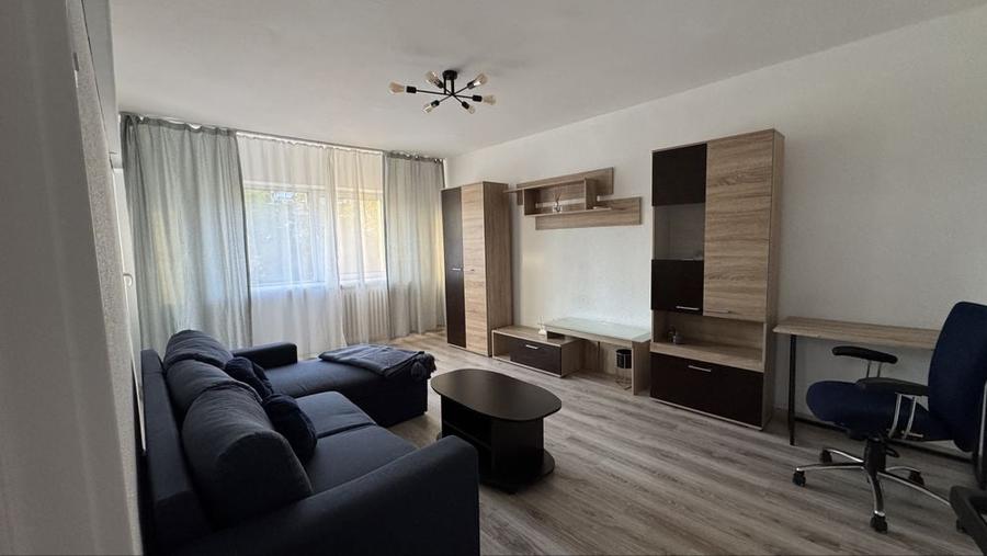 Apartament cu 2 camere decomandat în Brazda lui Novac