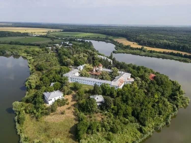 Teren de 750 mp, în Grădiștea
