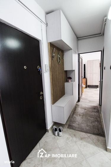 Apartament cu 2 camere decomandat în Vulcan