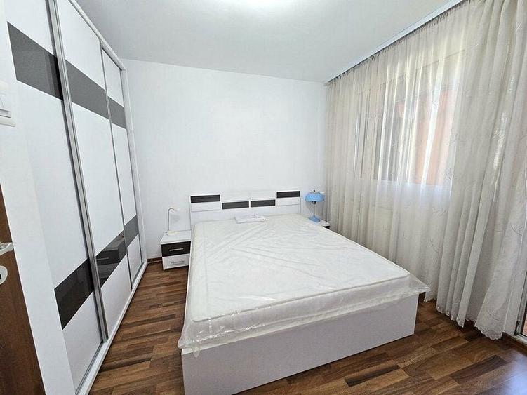 Apartament cu 2 camere decomandat în Cantemir
