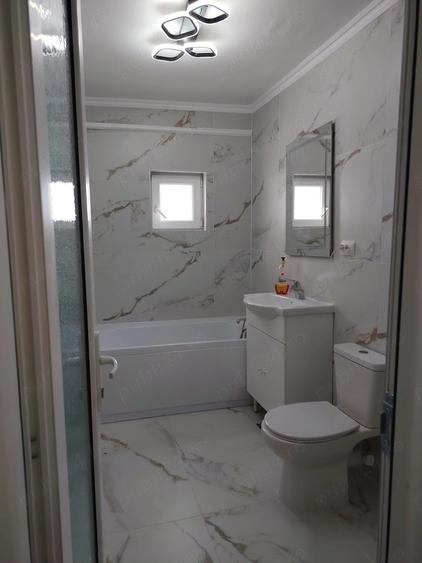 Apartament cu 3 camere decomandat în Micălaca