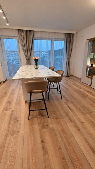 Apartament cu 2 camere semidecomandat în Florești