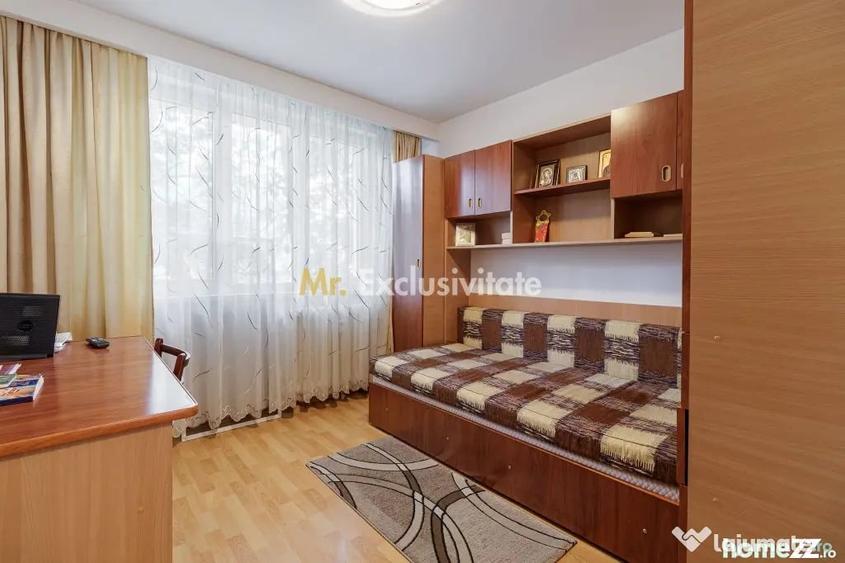Apartament cu 3 camere decomandat în Valea Oltului