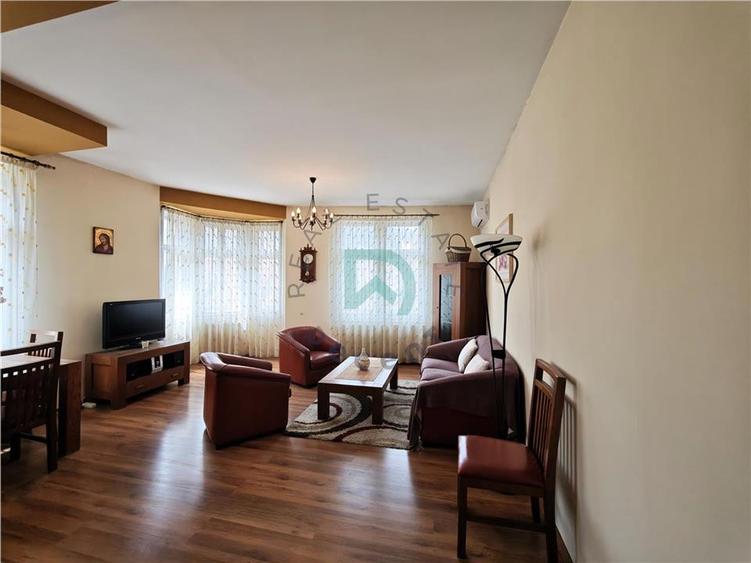 Apartament cu 2 camere decomandat în Centrul Istoric — fotografia 1