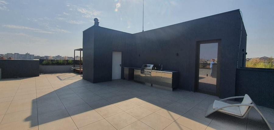 Penthouse cu 3 camere decomandat în Dacia