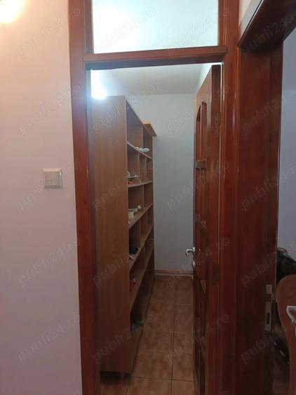 Apartament cu 2 camere decomandat în Traian