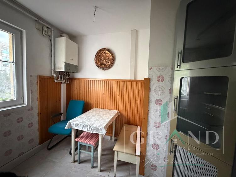 Apartament cu 3 camere decomandat, mobilat în Mănăștur