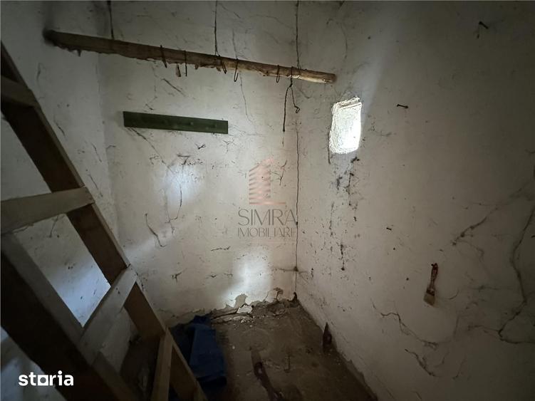 Casă cu 3 camere cu Teren 450 Mp în Central