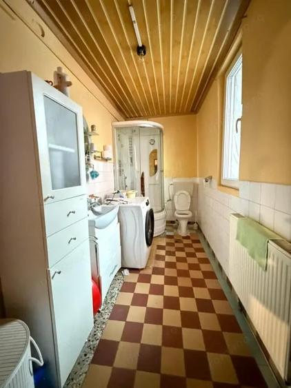 Casă cu Teren 300 Mp în Mehala